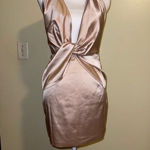 Low cut backless party dress